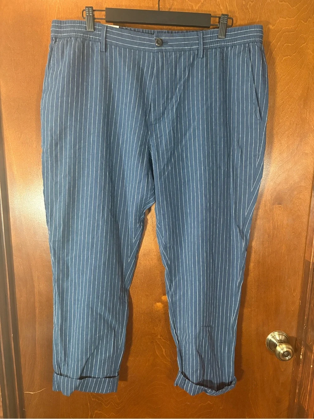 Banana Republic Athletic Fit Blue Pinstripe Linen Blend Chinos NWT